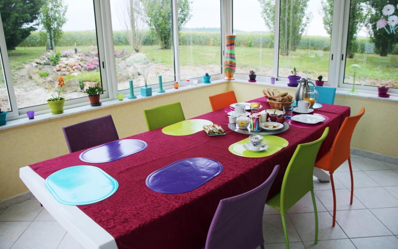 Domaine De La Pendule Bed & Breakfast Issel Dış mekan fotoğraf